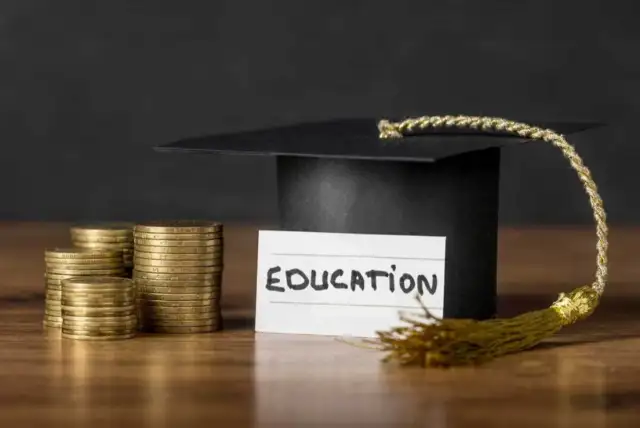 भारत में बिना गारंटी के शिक्षा ऋण: सबसे सुरक्षित विकल्प कौन से हैं?